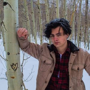 Meet your Posher, Jason